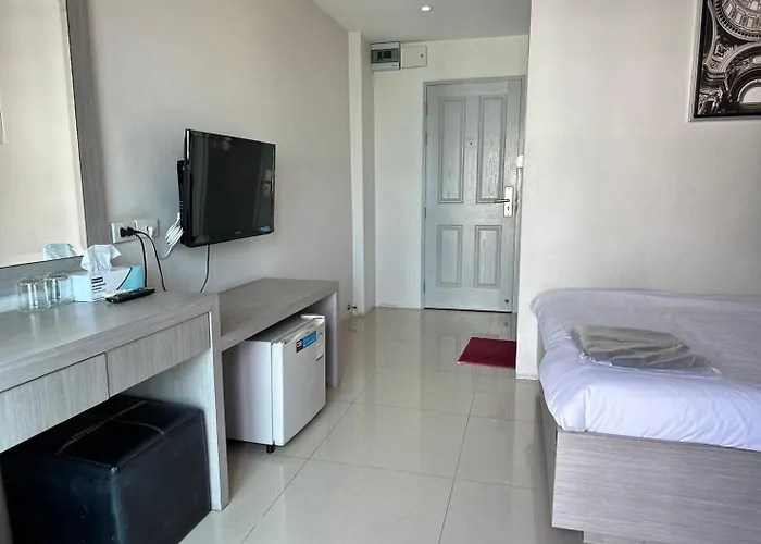 Db 2 Aparthotel 5*