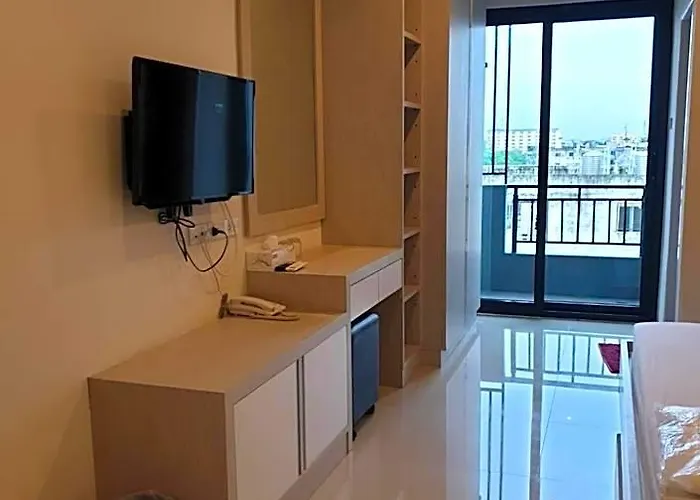 Aparthotel Db 2 5*